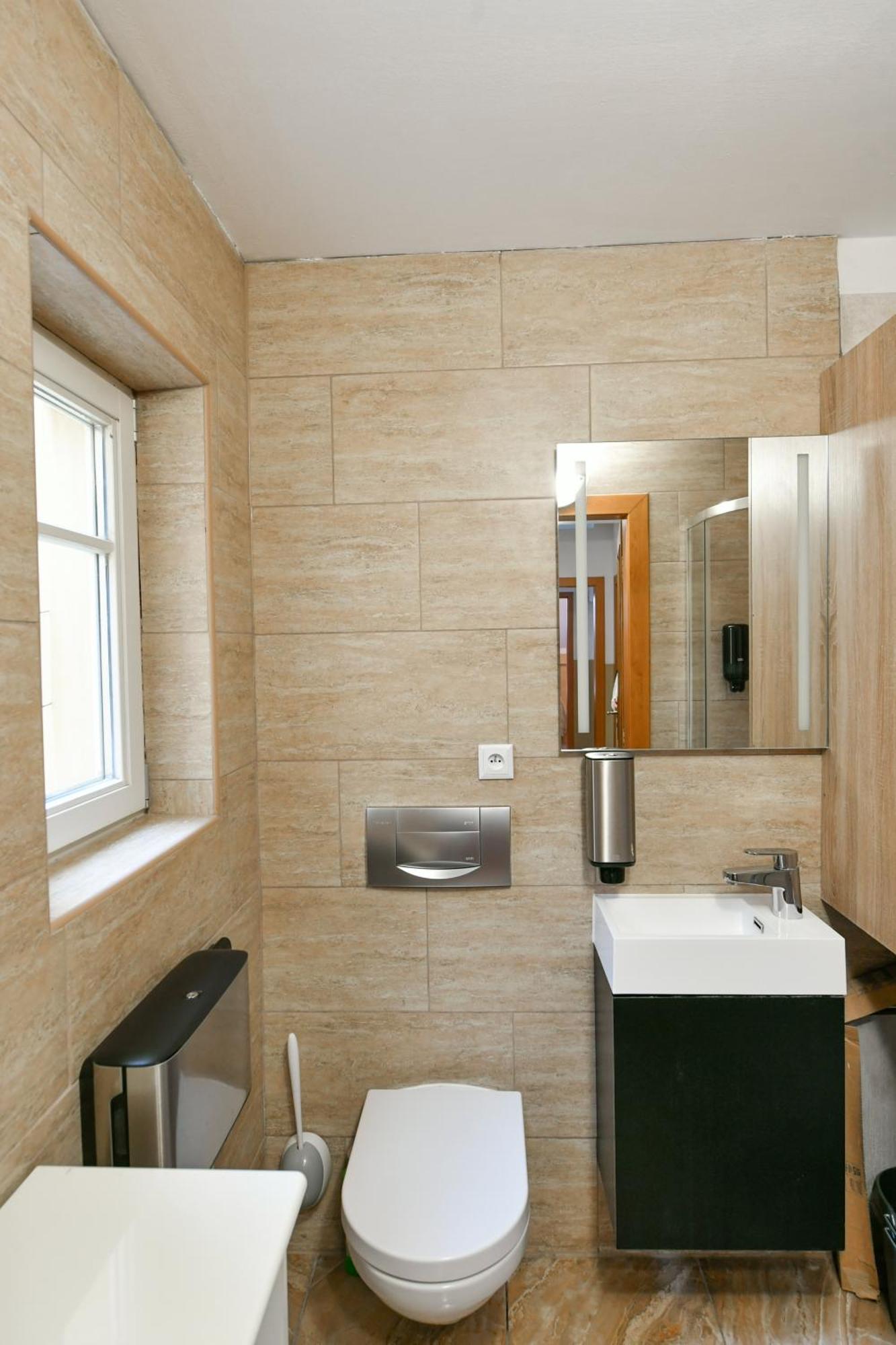 Amazing Charles Bridge Apartment Прага Екстер'єр фото