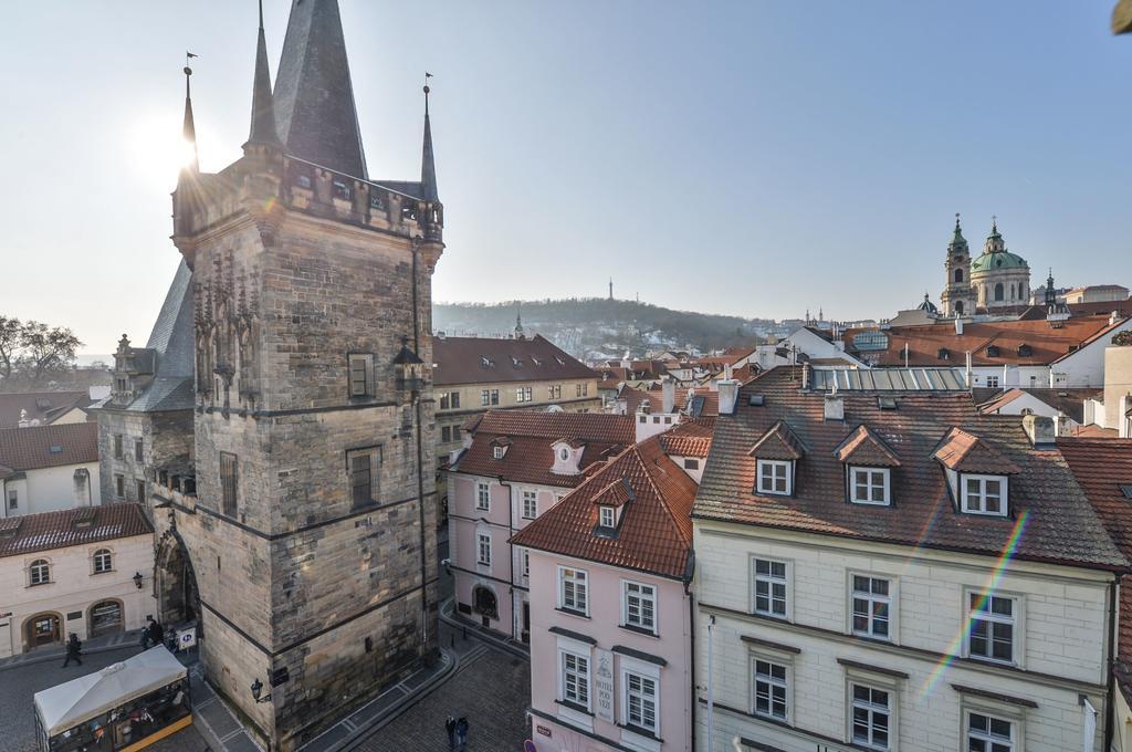 Amazing Charles Bridge Apartment Прага Екстер'єр фото